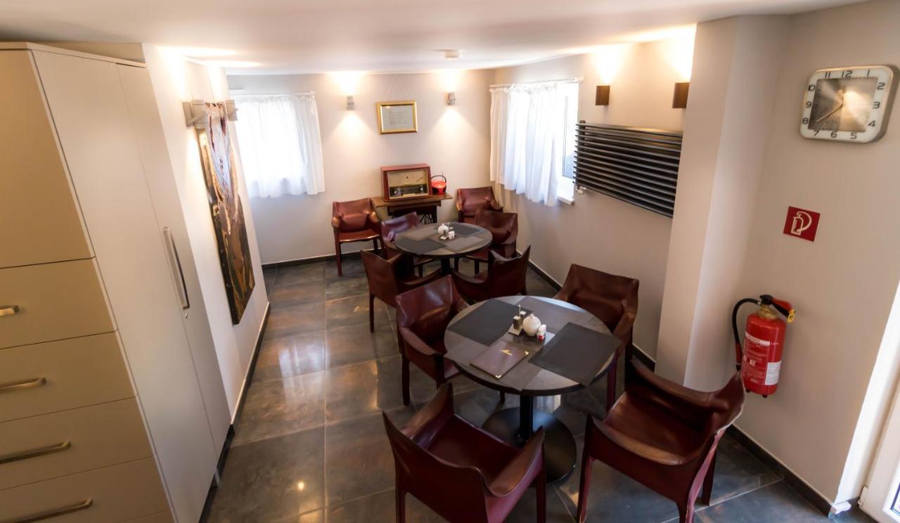 Bnb Comfort Guesthouse Olten - Lostorf Ngoại thất bức ảnh