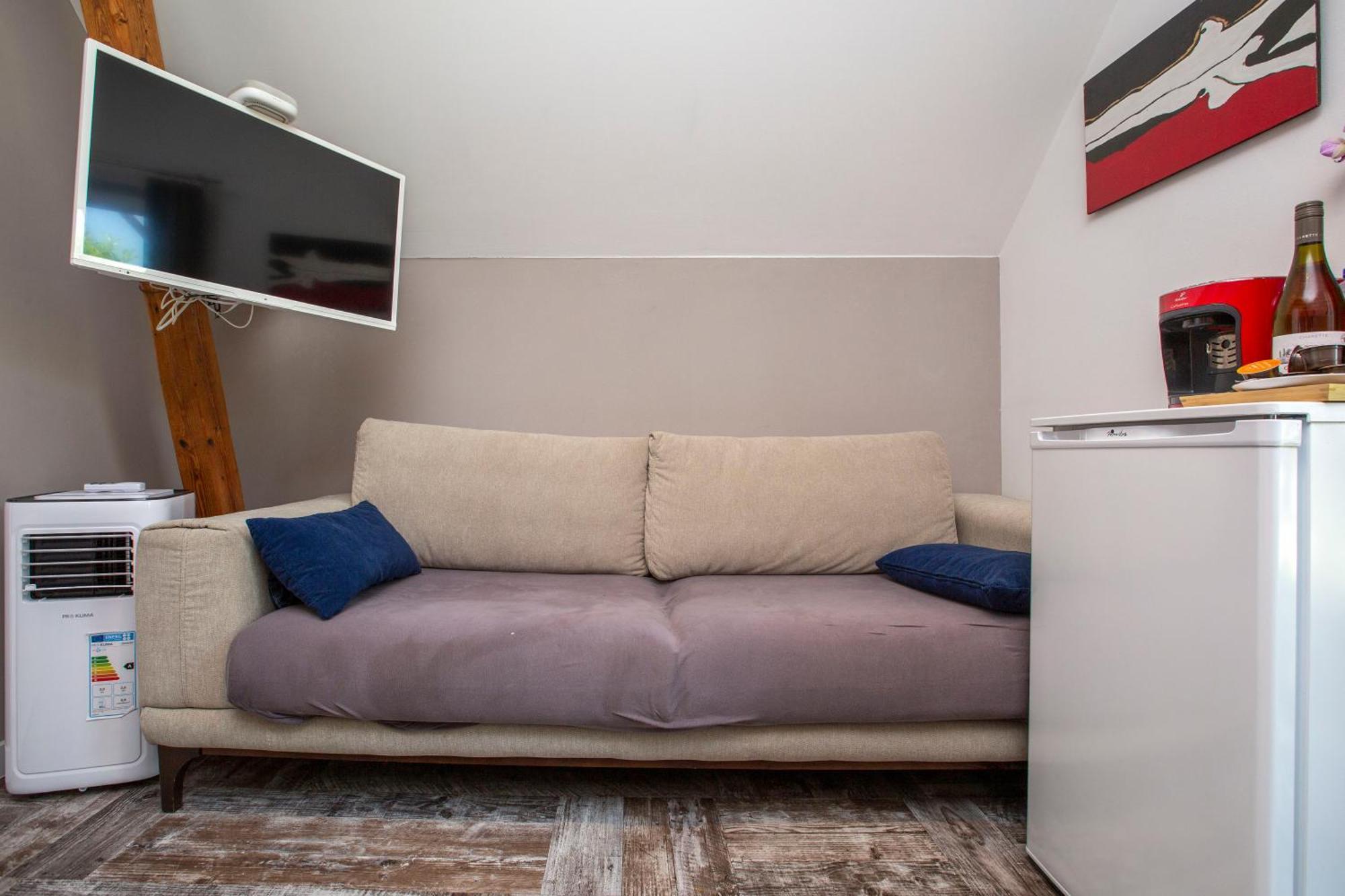 Bnb Comfort Guesthouse Olten - Lostorf Ngoại thất bức ảnh