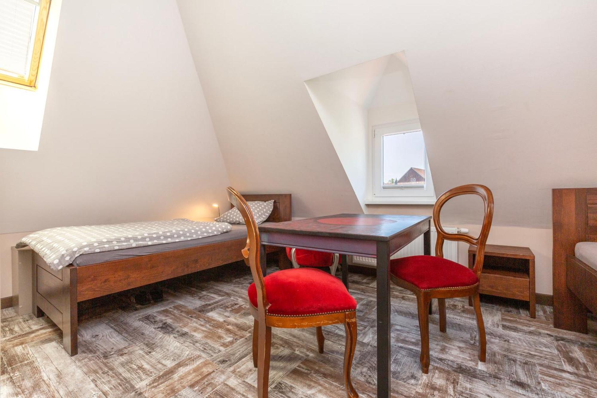 Bnb Comfort Guesthouse Olten - Lostorf Ngoại thất bức ảnh